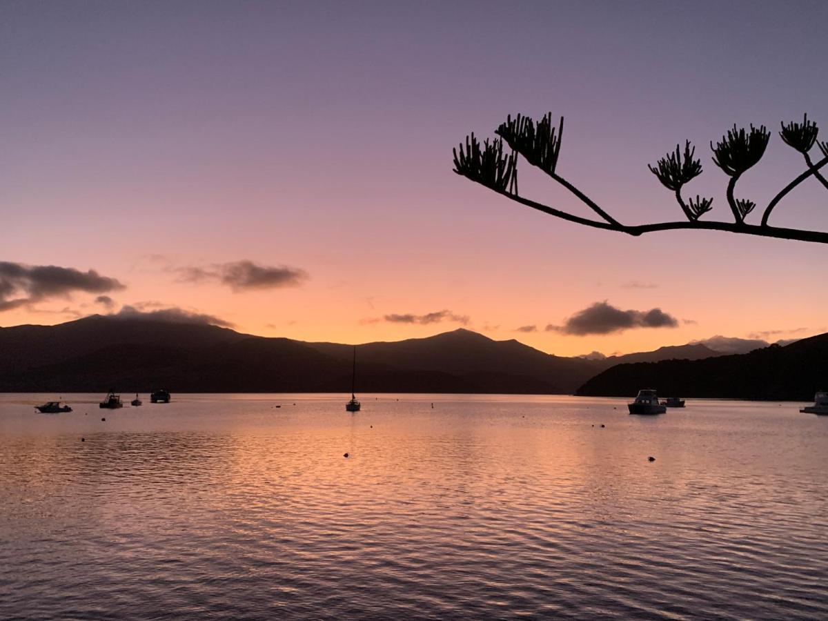 Love Akaroa Retreat Екстериор снимка