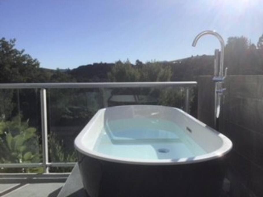 Love Akaroa Retreat Екстериор снимка